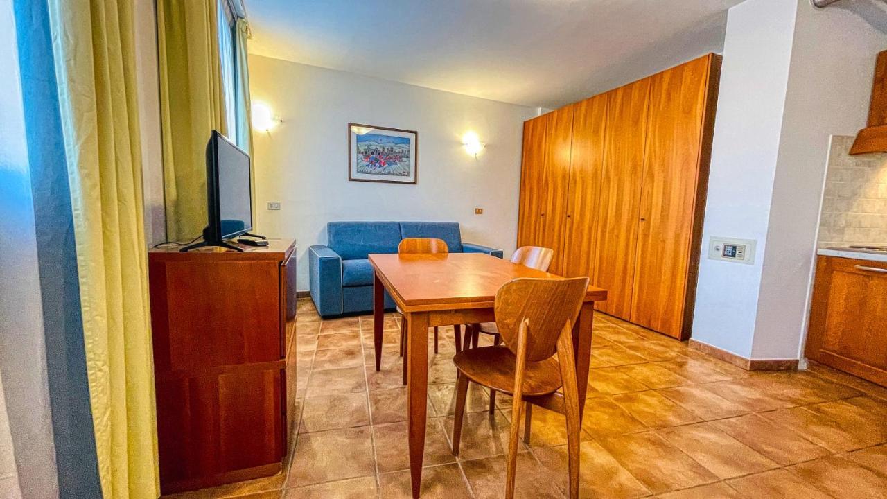 Appartamento Smith Arneis - Affitti Brevi Italia Бардонеккія Екстер'єр фото